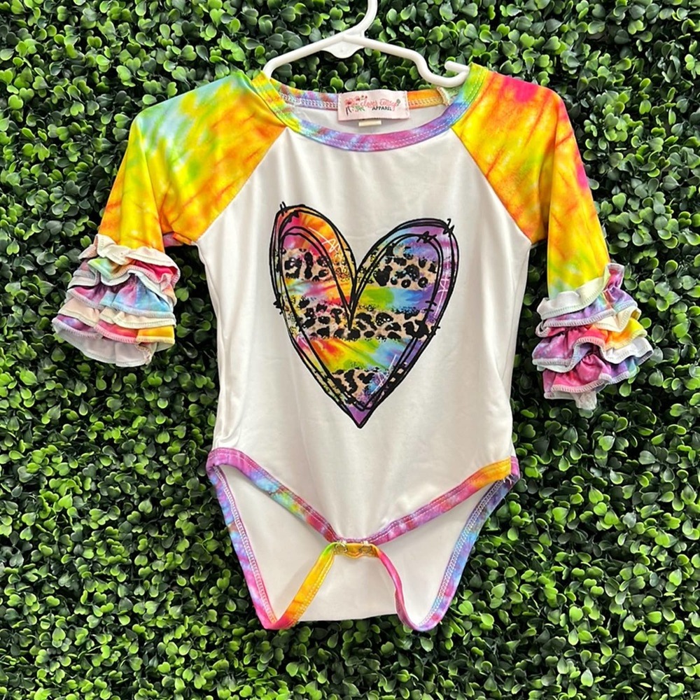 NWT Clover Cottage Tye Die Heart Baby onesie